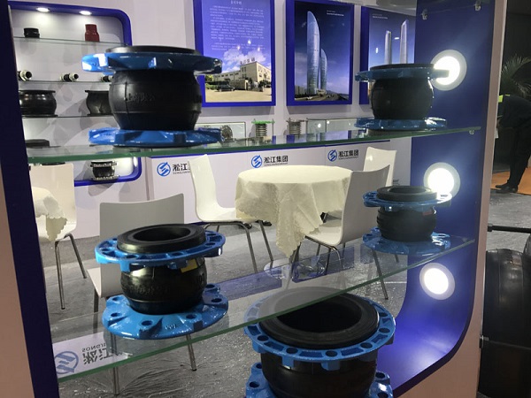 淞江集团亮相上海泵管阀展览